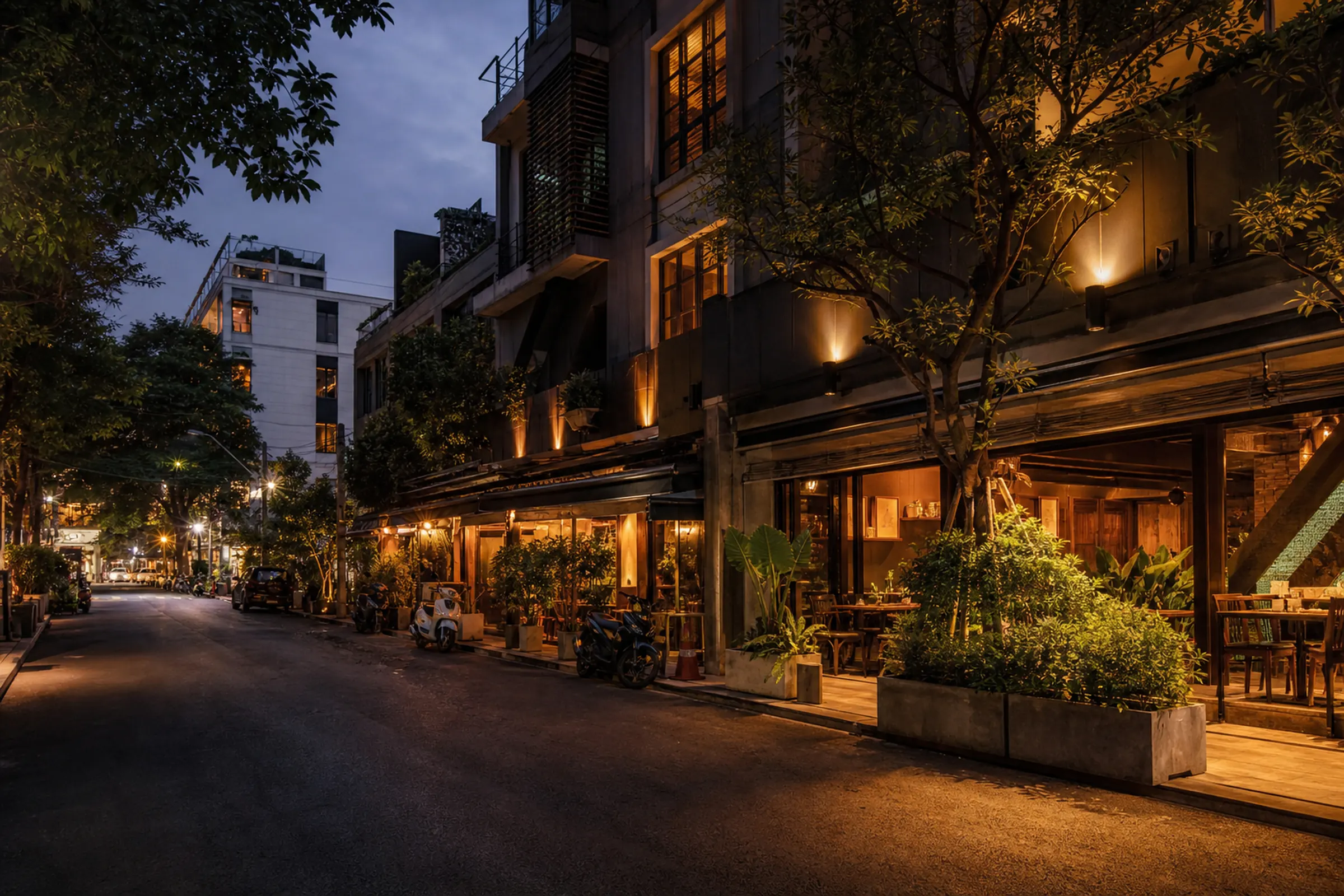 A tree-lined Thong Lo side street