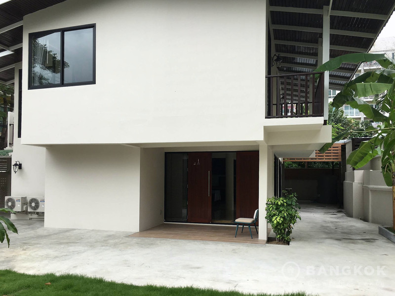 Sathorn | Newly Renovated Detached 2+1 Bed House in Sathorn - Riverside