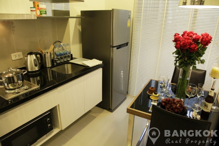 The Base Park East Sukhumvit 77 in On Nut - Bearing