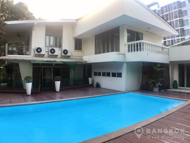 Thonglor | Spacious Detached 4 Bed House with Private Pool in Thong Lor