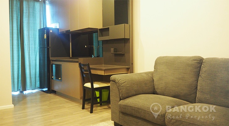 The Room Sukhumvit 69 in Phra Khanong