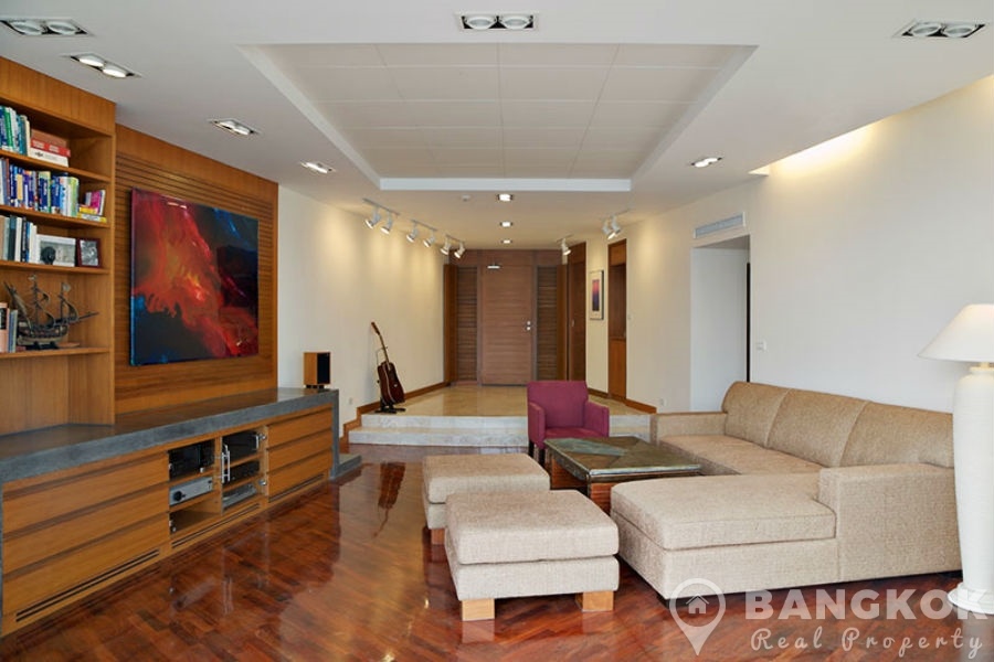 Supakarn Condominium in Sathorn - Riverside