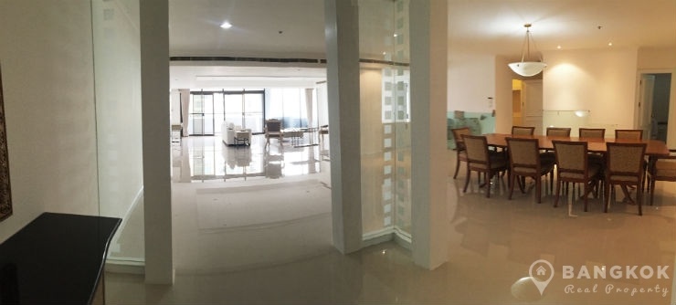 Kallista Mansion in Nana - Asoke