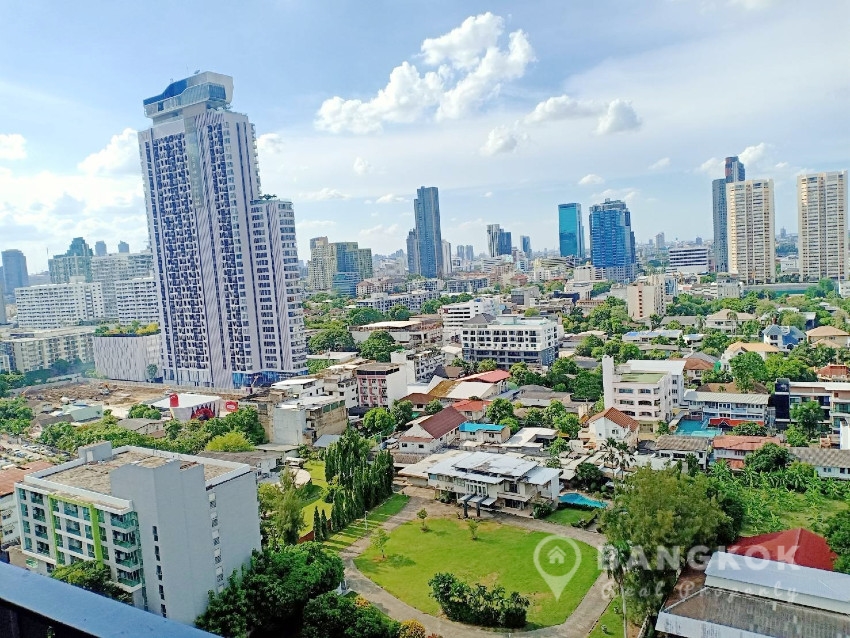 Ceil by Sansiri in Phra Khanong
