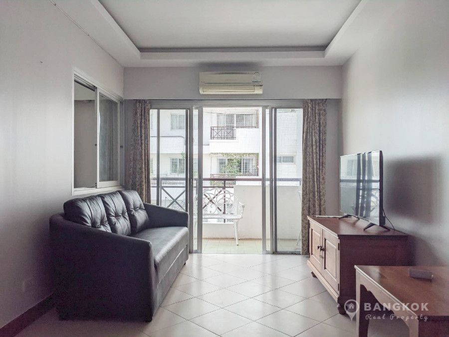 Sammakorn Condominium in Ramkhamhaeng - Minburi