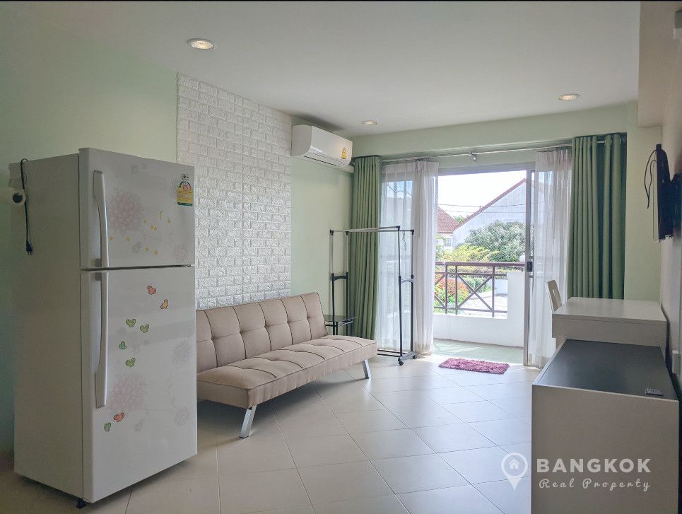 Sammakorn Condominium in Ramkhamhaeng - Minburi