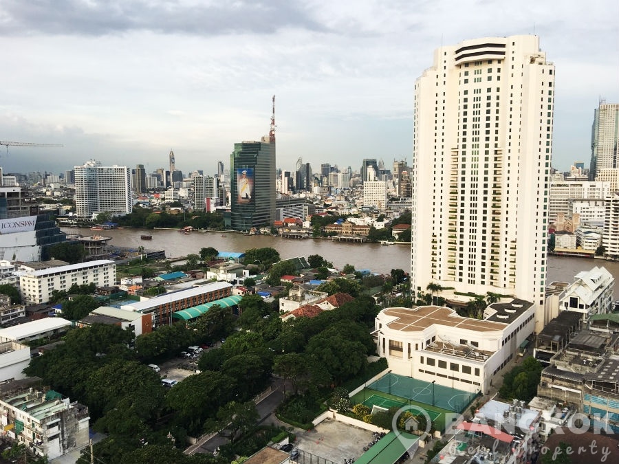 The Light House in Sathorn - Riverside