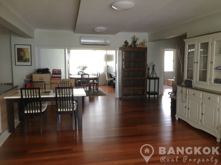 Baan Prida in Nana - Asoke