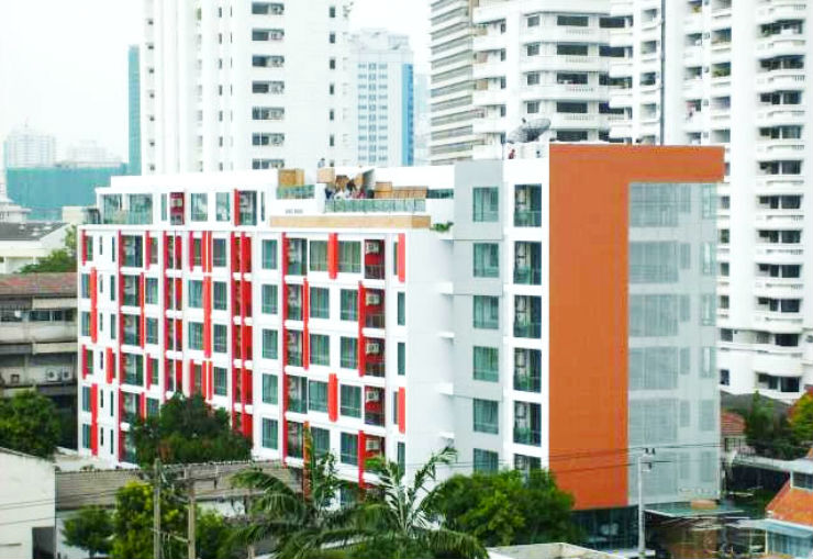Click Condo Sukhumvit 65 in Phra Khanong