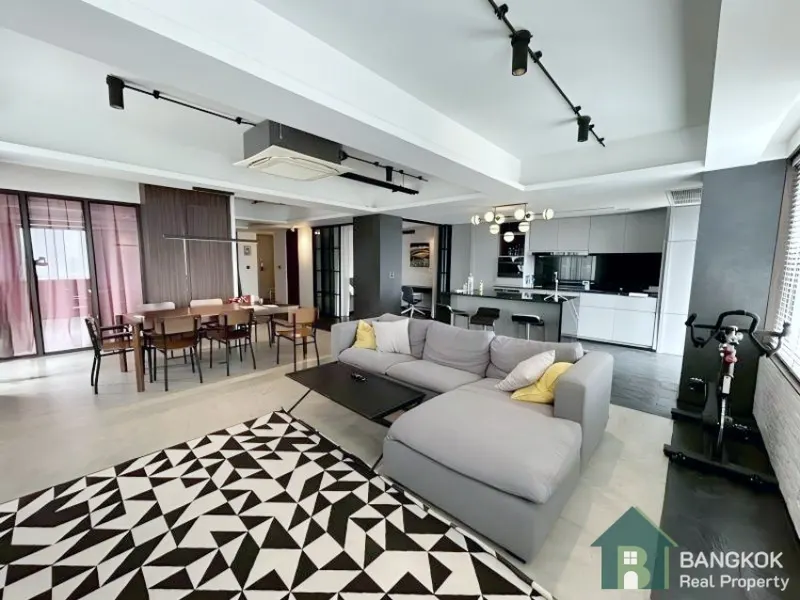 Icon 1 Thonglor | Renovated Spacious 2 Bed 2 Bath Condo