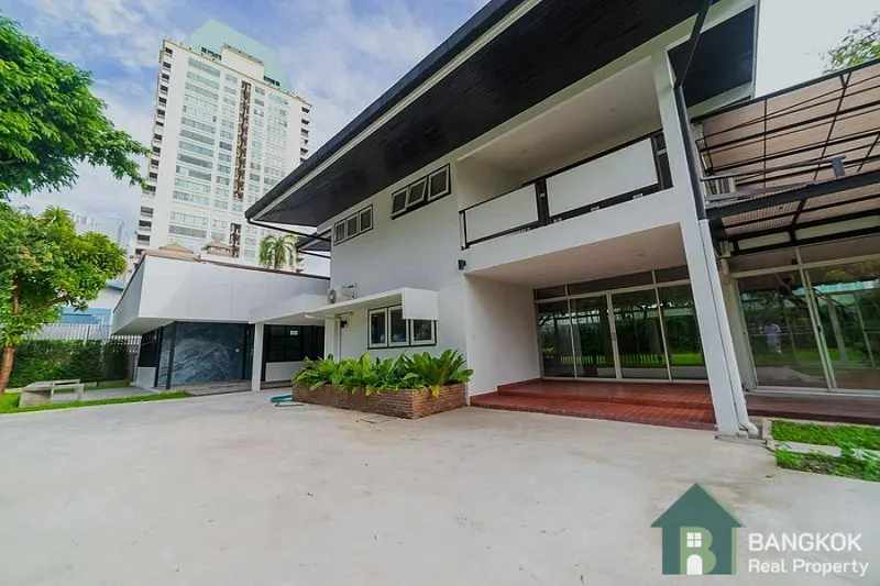 Phrom Phong | Detached Commercial – Home Office walk Asoke BTS